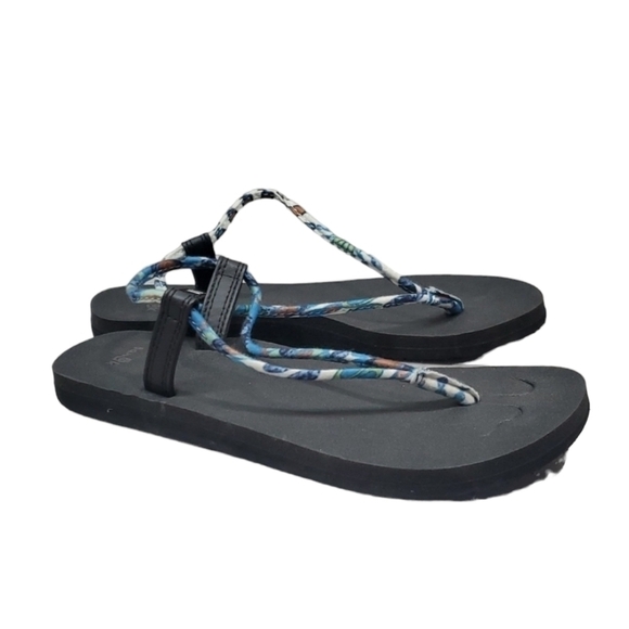 Sanuk Women Comfort Yoga Flip Flop Sandals Flats shoes sz 7 - Picture 1 of 11